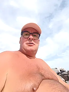 Snapshot of MountJohnXL chatting on 03/18/25, 03:53 MountJohnXL online show from 03/18/25, 03:53