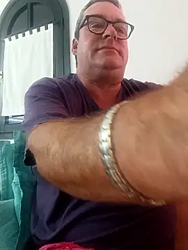 Snapshot of MountJohnXL chatting on 02/06/26, 01:54 MountJohnXL online show from 02/06/26, 01:54