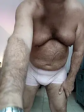 Snapshot of MountJohnXL chatting on 02/25/26, 03:16 MountJohnXL online show from 02/25/26, 03:16