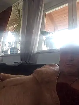 zsugabubus88 online show from 10/31/25, 10:49