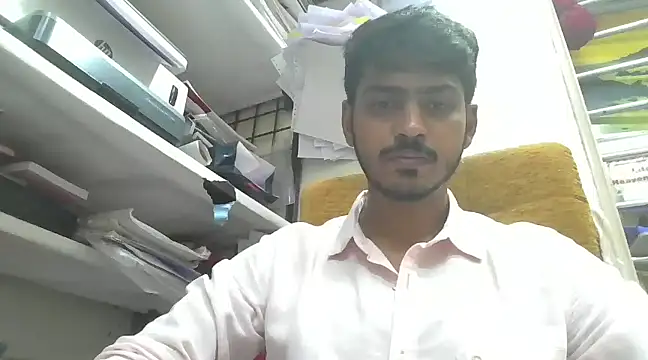 Snapshot of cute_modell chatting on 01/17/25, 12:21 cute modell online show from 01/17/25, 12:21