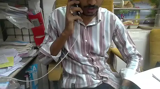 Snapshot of cute_modell chatting on 02/07/25, 01:53 cute modell online show from 02/07/25, 01:53