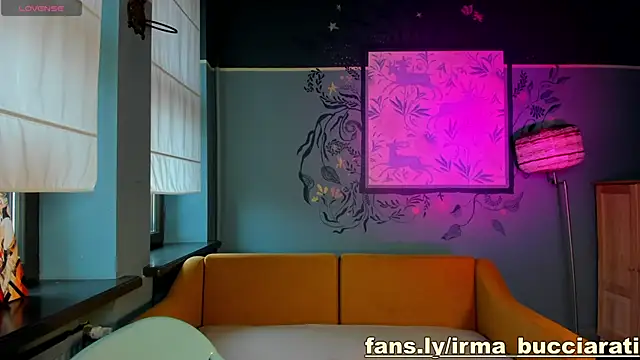 Snapshot of irm_bucciarati chatting on 10/23/25, 08:13 irm bucciarati online show from 10/23/25, 08:13