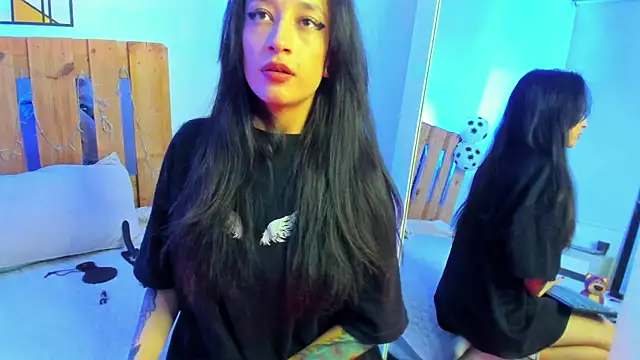 coral jonesss online show from 07/07/26, 02:54