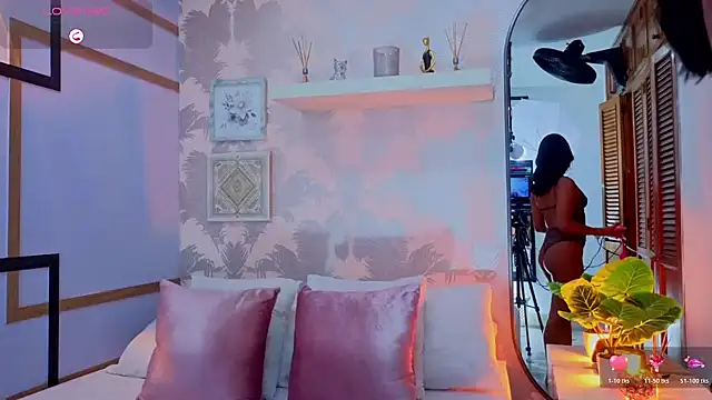 CharlotteGraay online show from 03/30/26, 07:37