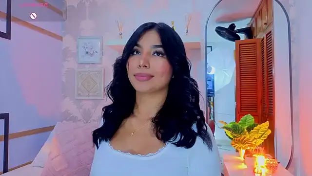 CharlotteGraay online show from 04/06/26, 07:59