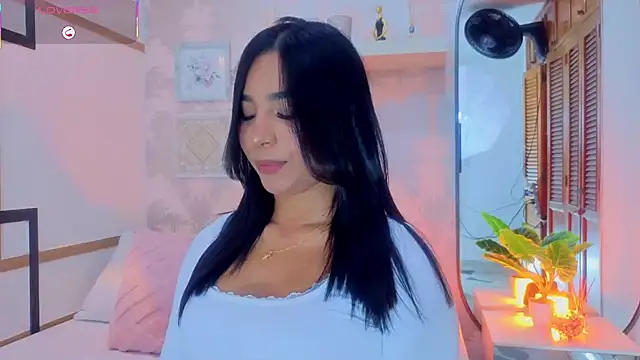 CharlotteGraay online show from 04/15/26, 07:54