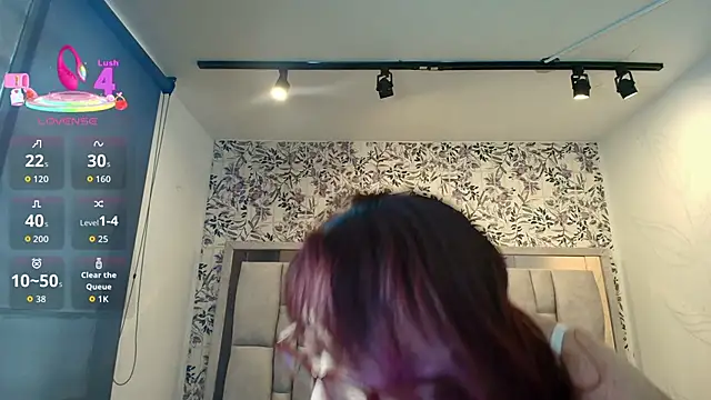 Victoria Adamns online show from 03/02/26, 12:12