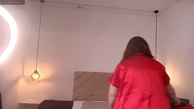 Victoria Adamns online show from 04/21/26, 12:00