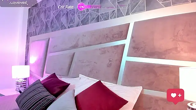 Sara  collins   online show from 03/12/25, 12:15