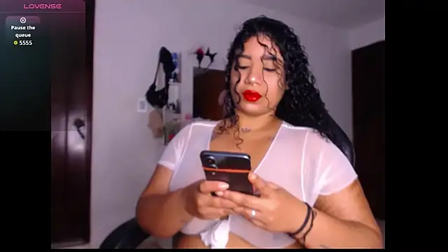 leslycarsson online show from 12/21/25, 05:03