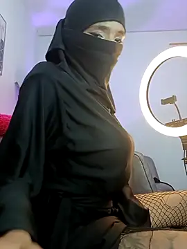 azahara faraah online show from 09/27/25, 05:29