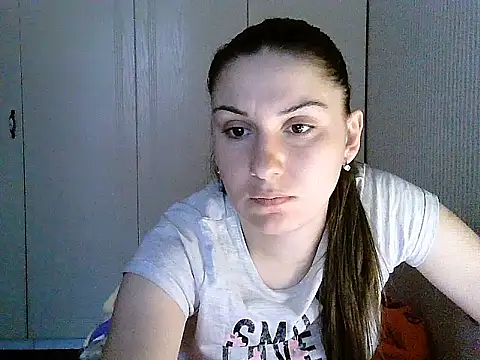 Yuliia30 online show from 12/14/25, 12:10