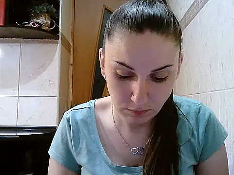 Yuliia30 online show from 04/03/26, 01:20