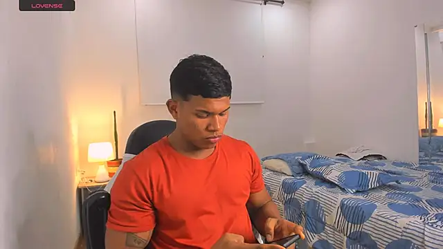 maxsteel177 online show from 03/06/25, 11:31