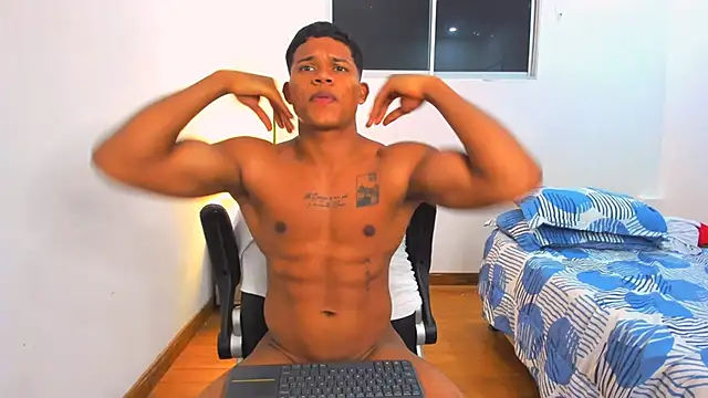 maxsteel177 online show from 03/21/25, 06:16