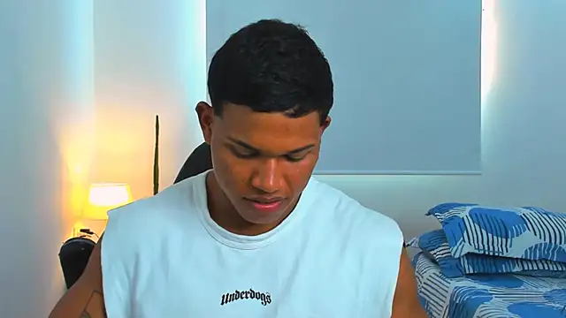 maxsteel177 online show from 03/22/25, 10:37