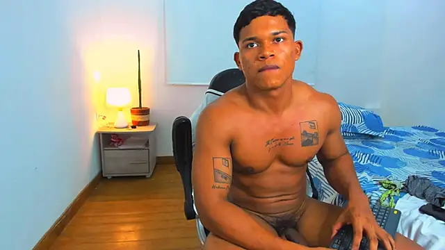 maxsteel177 online show from 03/23/25, 02:26