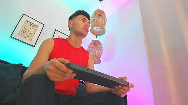 orlando yate online show from 03/19/25, 12:34