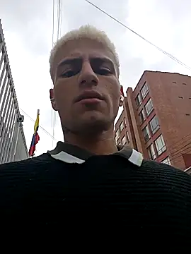 dany hardy online show from 09/29/25, 08:46