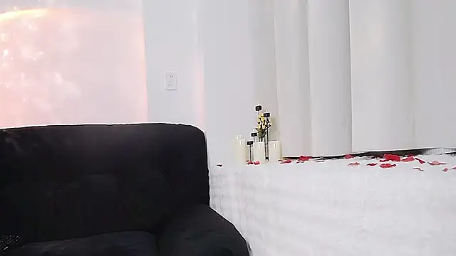 Hey-Cute online show from 01/15/25, 02:02