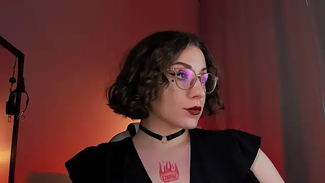 Eva Moss  online show from 03/15/25, 04:57