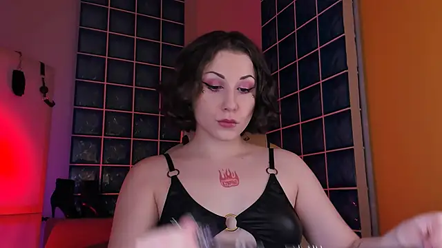 Eva Moss  online show from 09/13/25, 02:17