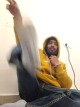 13horny13 online show from 01/10/25, 09:34