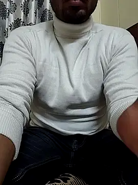 13horny13 online show from 02/01/25, 02:02