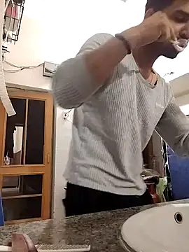 13horny13 online show from 02/02/25, 11:42
