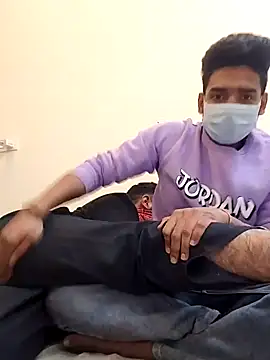 13horny13 online show from 02/13/25, 10:12