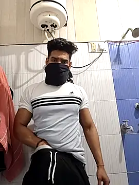 13horny13 online show from 03/04/25, 03:00