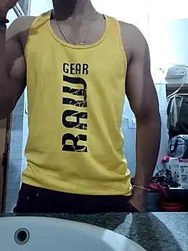 13horny13 online show from 03/18/25, 11:42