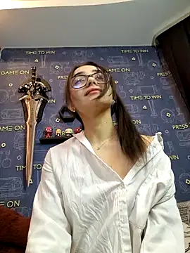 Snapshot of LittleX_Angel chatting on 01/24/25, 12:10 LittleX Angel online show from 01/24/25, 12:10