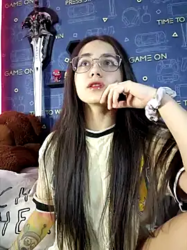 Snapshot of LittleX_Angel chatting on 02/17/25, 05:10 LittleX Angel online show from 02/17/25, 05:10