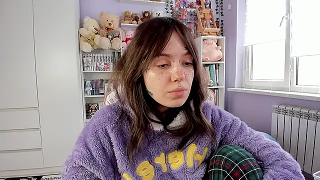Snapshot of Catharsisi chatting on 05/30/26, 12:24 Catharsisi online show from 05/30/26, 12:24