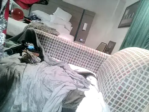 AQuickPhyx online show from 02/14/25, 03:33