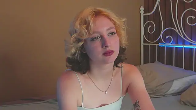 milasmiu online show from 01/18/25, 06:32