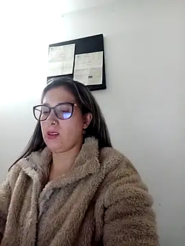 CHARLOTTE 1711 online show from 03/13/25, 01:10