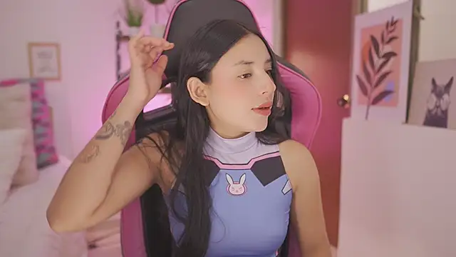 Hade collinss online show from 01/08/26, 06:21