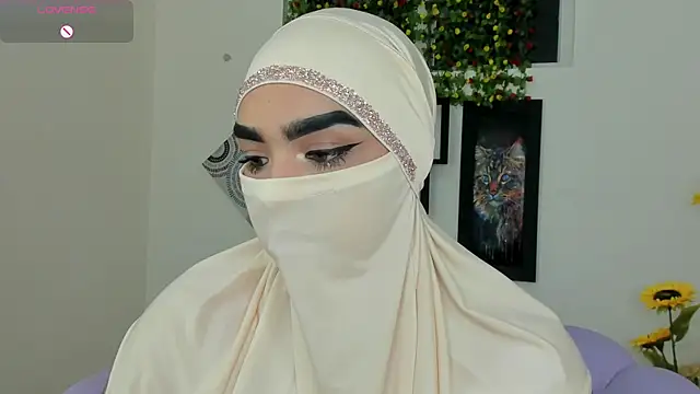 Maissa Alabi online show from 11/14/25, 07:01