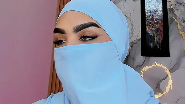 Maissa Alabi online show from 04/13/26, 08:47