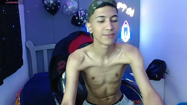 HarolddXL online show from 01/14/25, 01:17