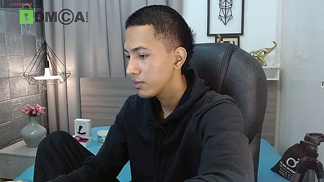 HarolddXL online show from 04/23/26, 01:46