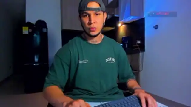 austinoficial online show from 04/20/26, 12:46