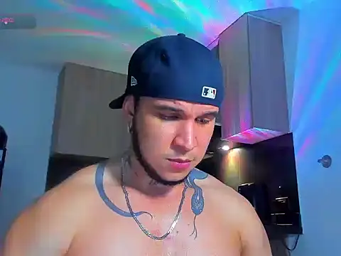 austinoficial online show from 05/06/26, 08:41