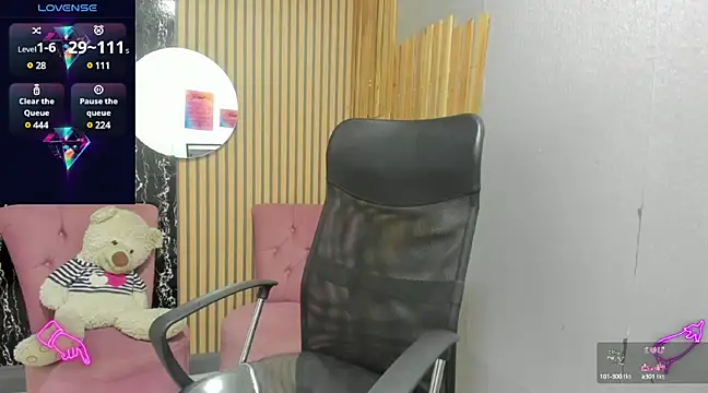 Snapshot of Iam_zaia chatting on 02/03/25, 06:49 Iam zaia online show from 02/03/25, 06:49