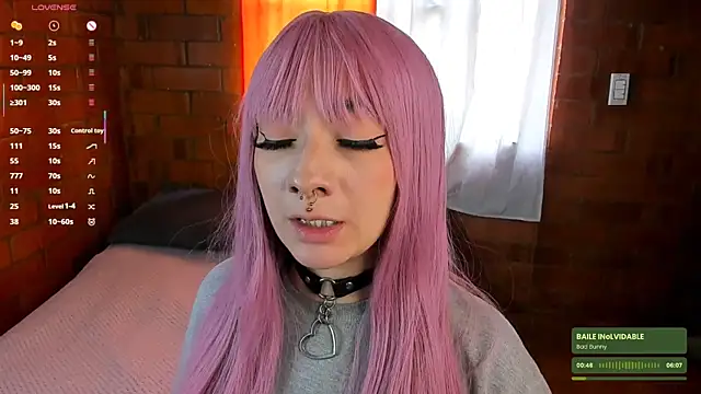 Annycolin  online show from 02/26/25, 07:38