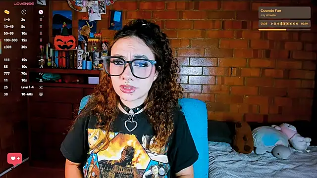 Annycolin  online show from 11/12/25, 04:13