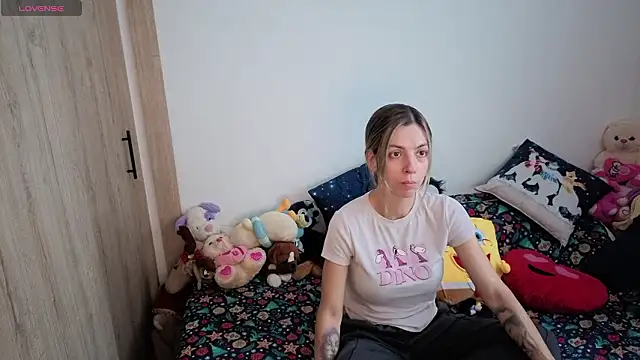 Princezzlove3 online show from 03/06/26, 12:45